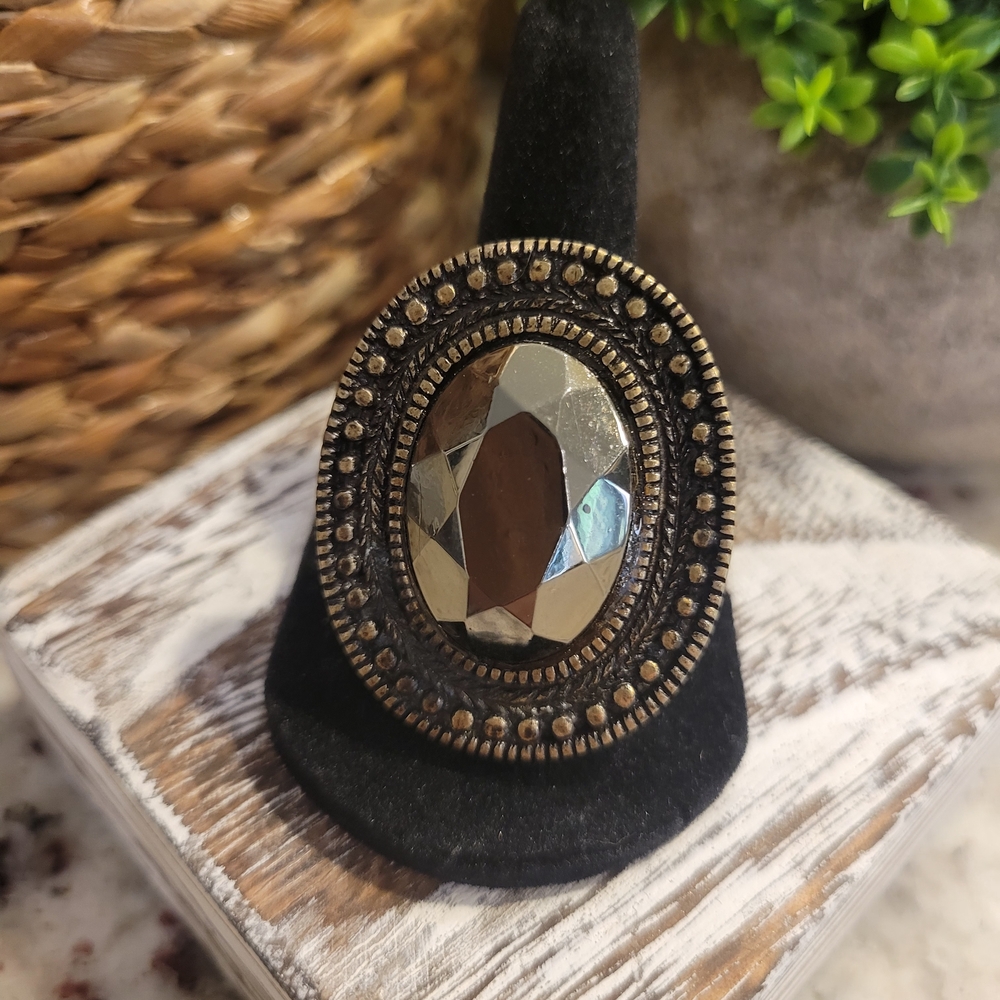 Vintage Style Oval Statement Ring